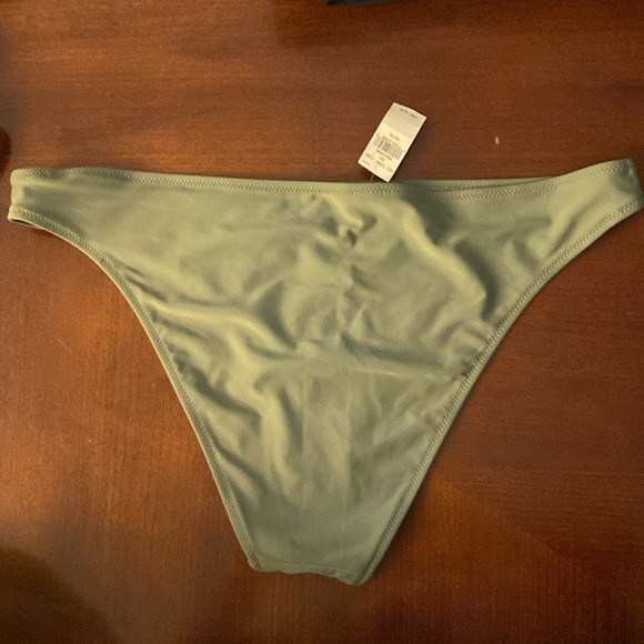 Aerie green Bikini bottom size xl nwt - Picture 4 of 5